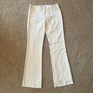 NWOT The Limited Drew Fit Cream Colored Women’s Dress Pants Size 2